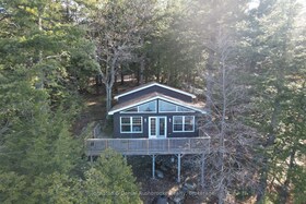 1040 Old Township Road, Muskoka, ON , MLS #X12109824 , Image - 1