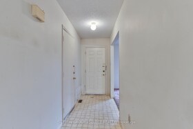 46 Bonaparte Lane, Middlesex, ON , MLS #X12109626 , Image - 1