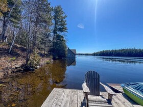 1066 Apiary Road, Muskoka, ON , MLS #X12109921 , Image - 1