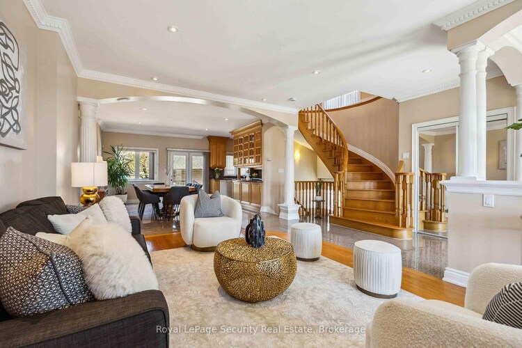 1006 Briar Hill Avenue, Toronto, ON, Briar Hill-Belgravia