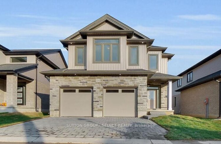 7966 Fallon Drive, Lucan Biddulph, ON, Granton