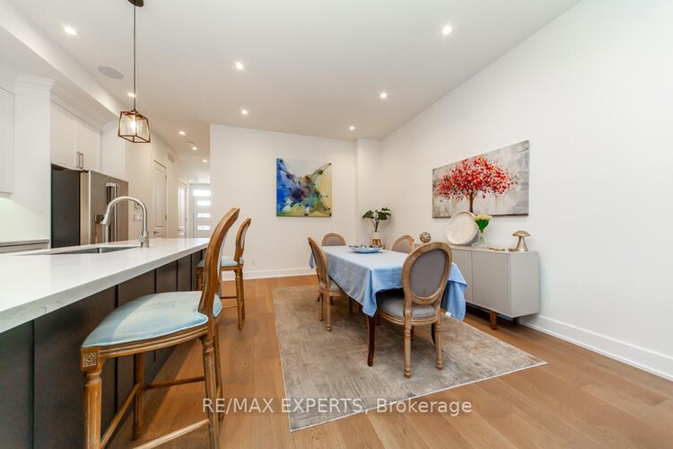 68 Twenty Fourth Street, Toronto, ON, Long Branch