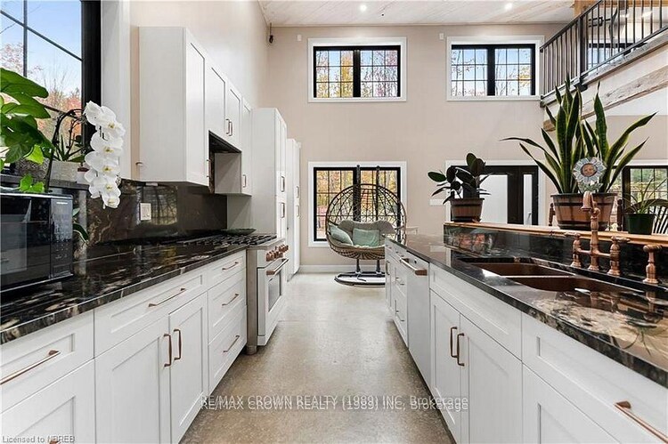 24 Sun Valley Way, Powassan, ON, Powassan