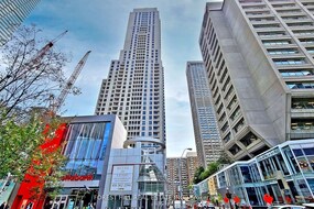 35 Balmuto Street, Toronto, ON