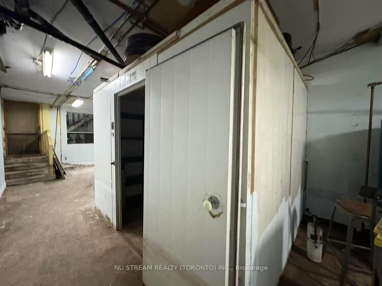 688 Gerrard Street, Toronto, ON, North Riverdale