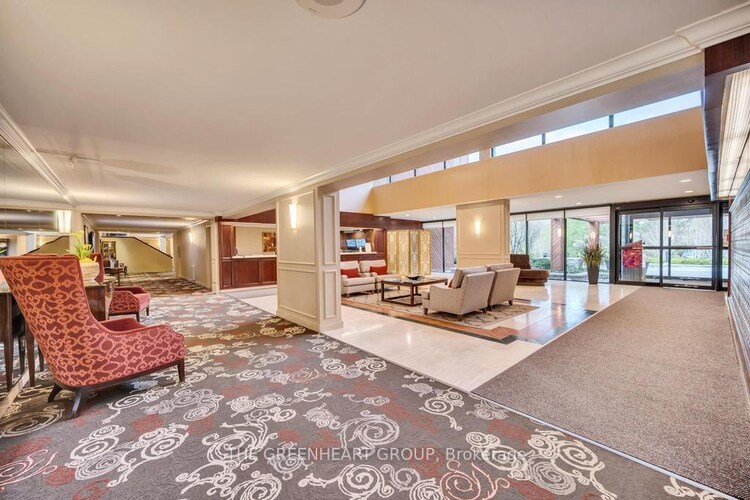 1400 Dixie Road, Mississauga, ON, Lakeview