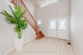 704 Brandenburg Boulevard, Waterloo, ON