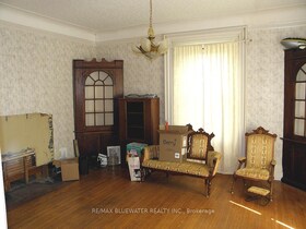 54 Allen Street, Lambton, ON , MLS #X12111710 , Image - 1