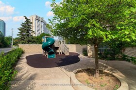 200 Burnhamthorpe Road E, Peel, ON , MLS #W12111871 , Image - 1