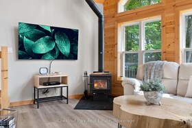 45 SUNNYLEA Avenue, Parry Sound, ON , MLS #X12112059 , Image - 1