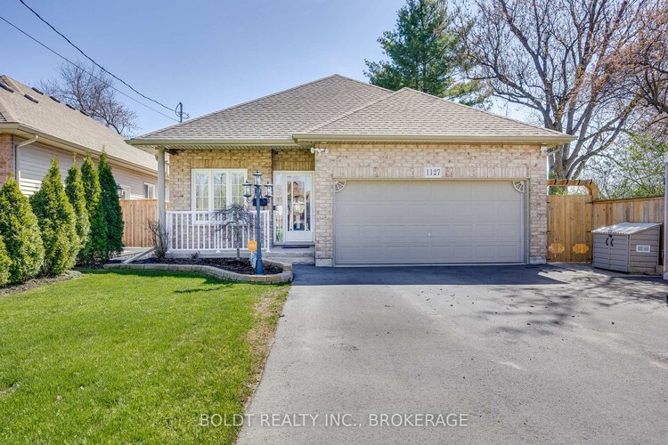 1127 Pelham Street, Pelham, ON, 662 - Fonthill