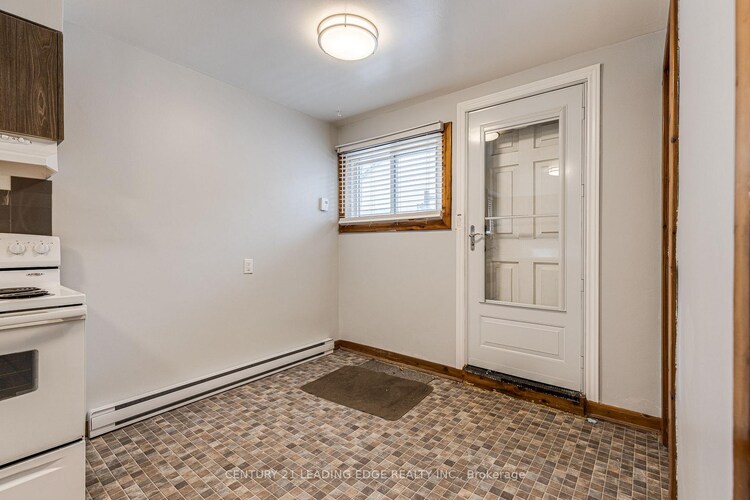 796 MIDLAND Avenue, Toronto, ON, Kennedy Park