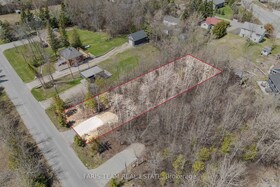 27 Braeside Street, Simcoe, ON , MLS #S12112251 , Image - 1