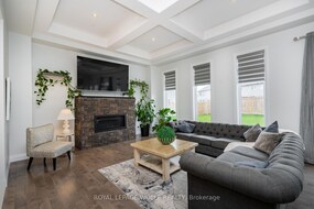 920 River Ridge Court, Waterloo, ON