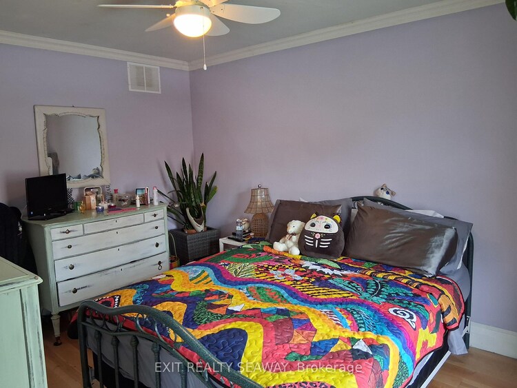 72 John Street, Brockville, ON, 810 - Brockville