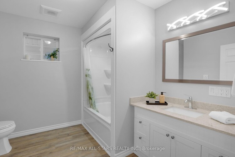 132 Newkirk Boulevard, Bancroft, ON, Bancroft Ward