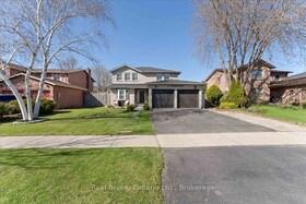 8 Jeanette Avenue, Niagara, ON , MLS #X12112622 , Image - 1