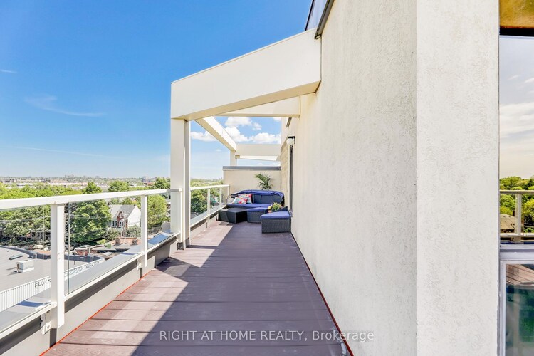 1 St Johns Road, Toronto, ON, Junction Area