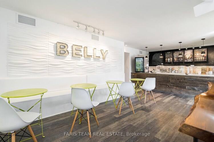 90 West Road, Huntsville, ON, Chaffey