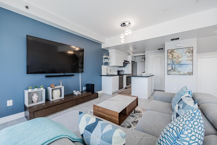 760 Lawrence Avenue W, Toronto, ON, Yorkdale-Glen Park