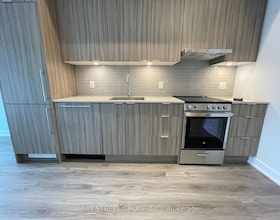430 Square One Drive, Peel, ON , MLS #W13203924 , Image - 1