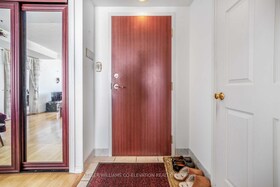 880 Dundas Street W, Peel, ON , MLS #W12443462 , Image - 1