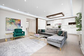 476 Broadway Avenue S, Toronto, ON