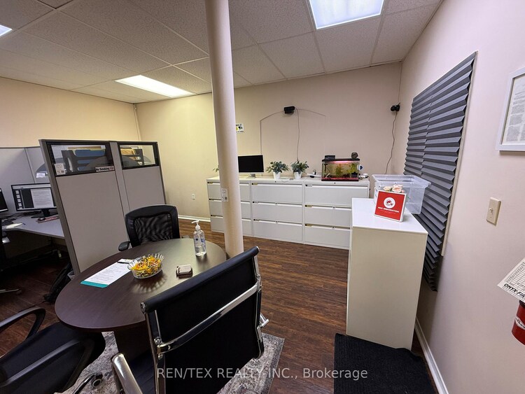 2731 Lake Shore Boulevard W, Toronto, ON, New Toronto