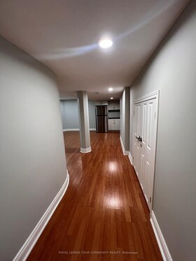 32 Shady Glen Crescent, Peel, ON , MLS #W12114186 , Image - 1