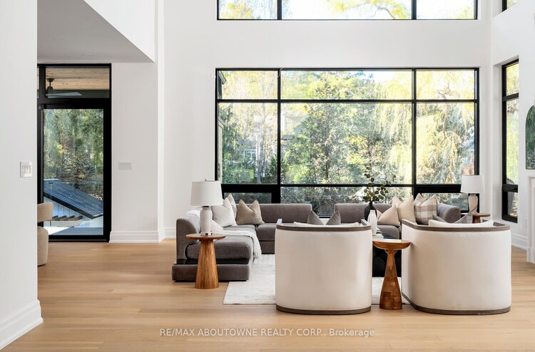 233 Lakewood Drive, Oakville, ON, 1002 - CO Central