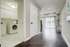 10 Creekvalley Lane, York, ON , MLS #N12114487 , Image - 1