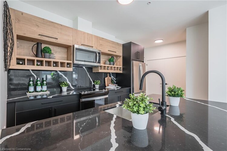 24 Union Street E, Waterloo, ON, 