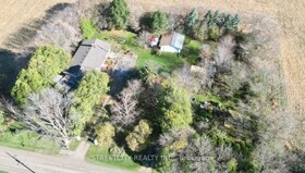 6906 Wisbeach Road, Lambton, ON , MLS #X12114662 , Image - 1