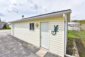 4101 Wesley Street, Simcoe, ON , MLS #S12114745 , Image - 1