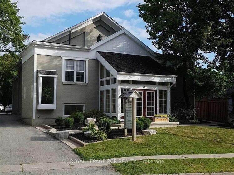 411 Queen Street, Newmarket, ON, Central Newmarket