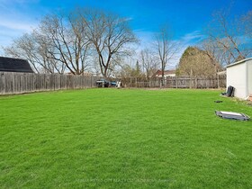 142 BANK Street S, Renfrew, ON , MLS #X12115185 , Image - 1