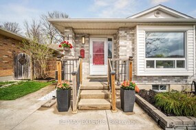 38 Folkstone Court, Middlesex, ON