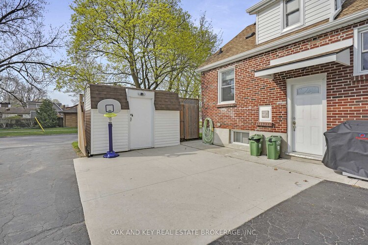 216 Vancouver Street, London East, ON, East H