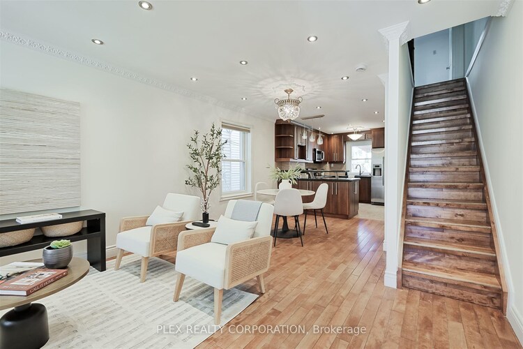 192 Coxwell Avenue, Toronto, ON, Greenwood-Coxwell