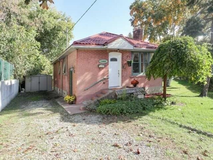 1 Lundy Avenue, Toronto, ON, Lambton Baby Point