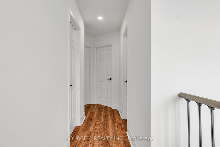 1030 Timberland Crescent, Oshawa, ON, Pinecrest