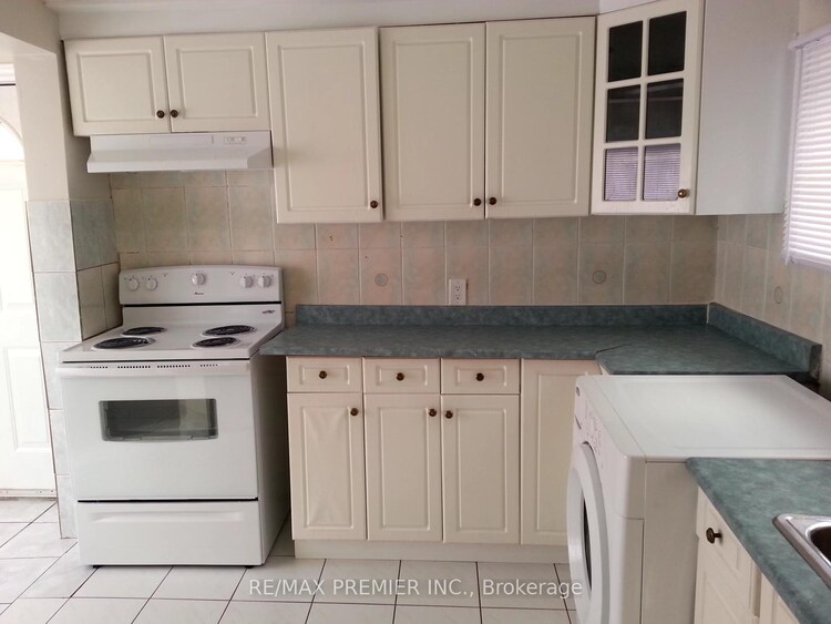 34 Mc Farland Avenue, Toronto, ON, Corso Italia-Davenport