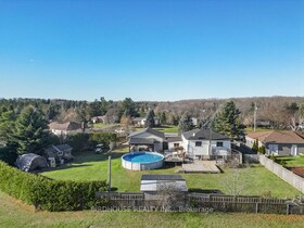 222 Corbett Drive, Kawartha Lakes, ON , MLS #X12116262 , Image - 1