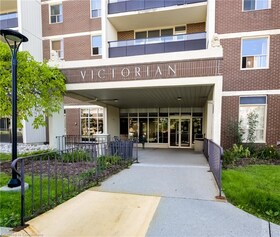 125 Lincoln Road, Waterloo, ON , MLS #40723160 , Image - 1