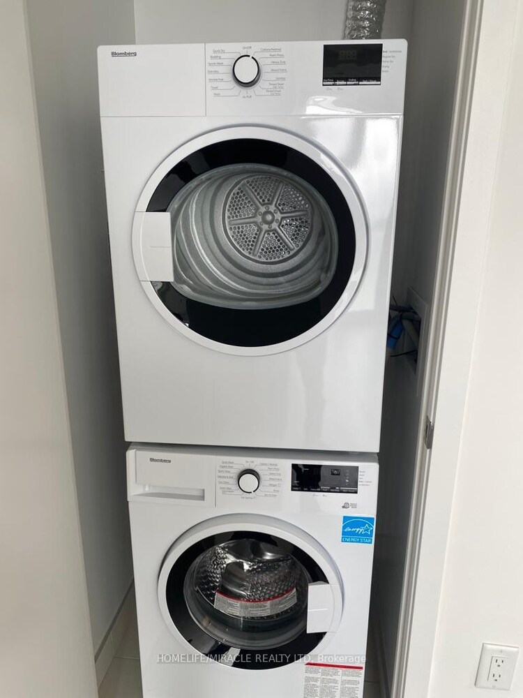 3883 Quartz Road, Mississauga, ON, City Centre