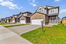 1542 Applerock Avenue, Middlesex, ON , MLS #X12116728 , Image - 1