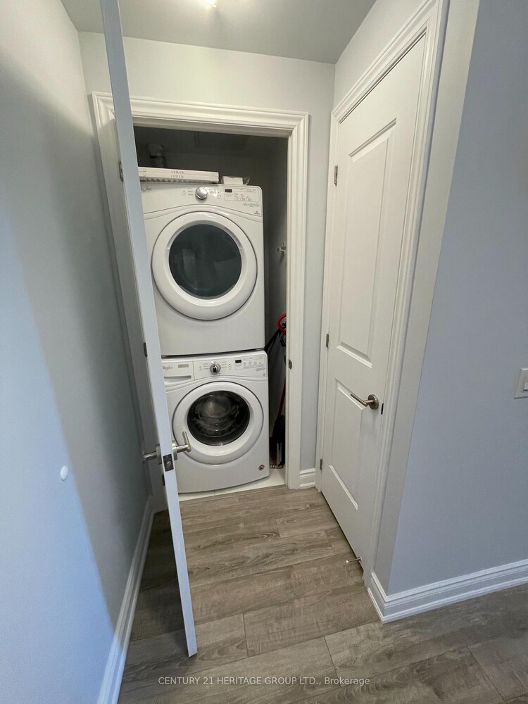 9618 Yonge Street, Richmond Hill, ON, North Richvale