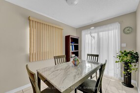 27 Hollyridge Crescent, Waterloo, ON