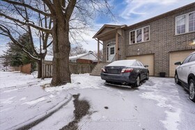 102 Henry Street, Simcoe, ON , MLS #S12626910 , Image - 1
