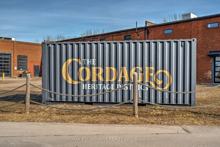 111 Sherwood Drive, Brantford, ON, 